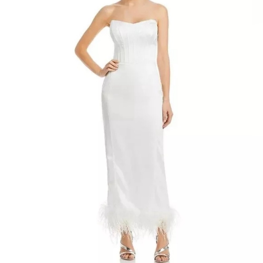 Aqua White Sleeveless Sweetheart Gown